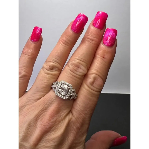 CZ Sterling silver cocktail ring size 9 - Picture 3 of 10